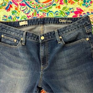 GAP Women’s Jeans, Size 18 (33R), ALTERED Length is 31”